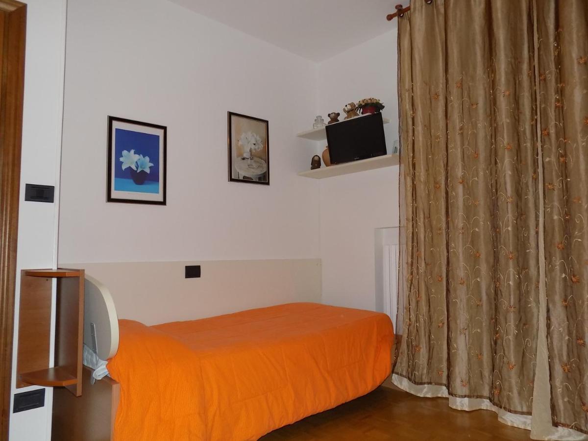 Aparthotel Feeling At Home كاستينازو المظهر الخارجي الصورة