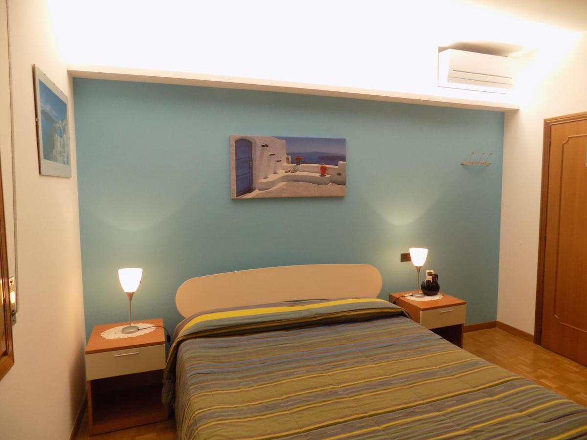 Aparthotel Feeling At Home كاستينازو المظهر الخارجي الصورة